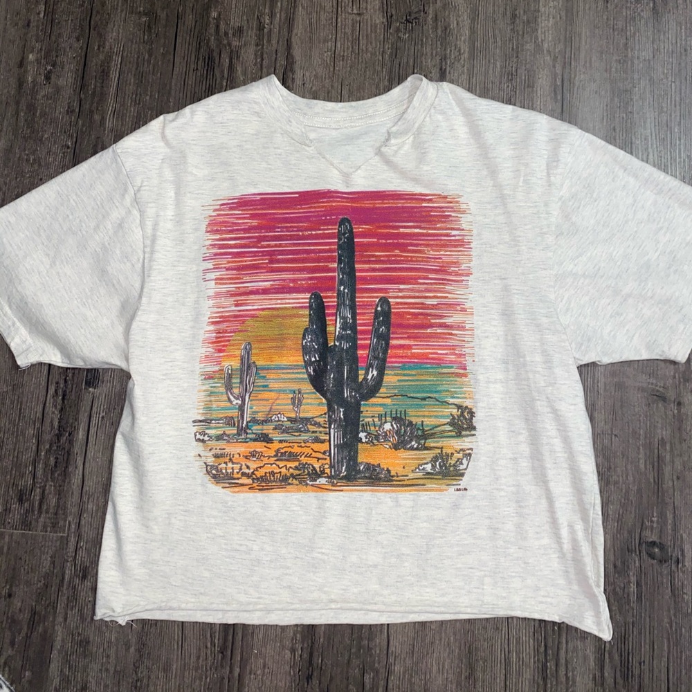 Cactus Cropped T Shirt